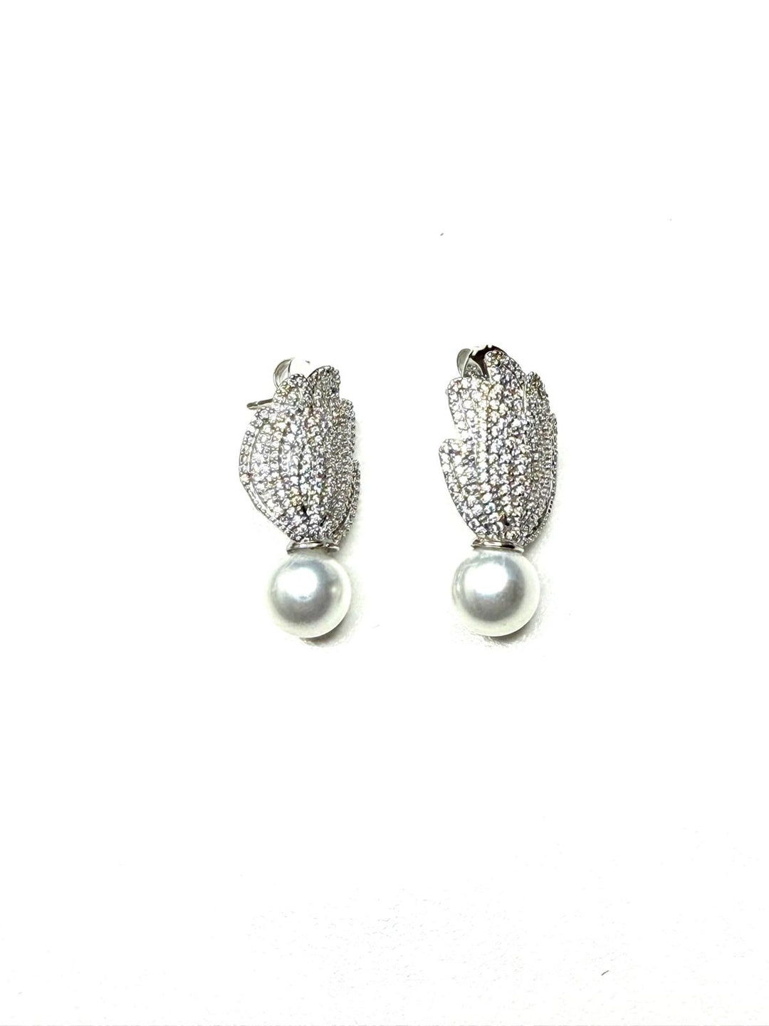 Micro Zirconia Pearl Earring