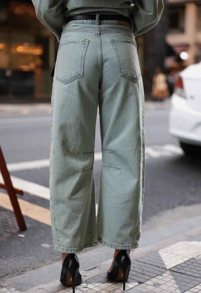 Calça Barrel Fit