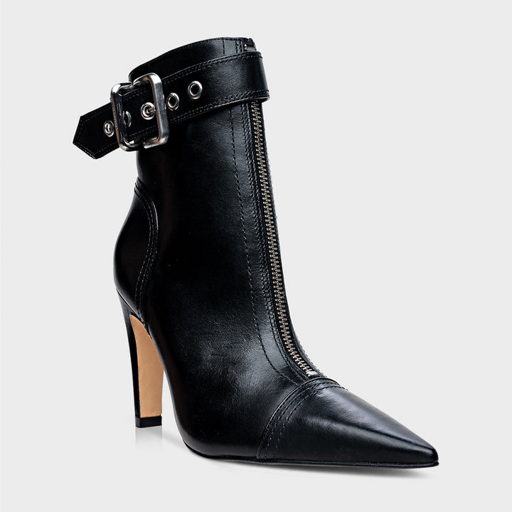 Leather Boot with Pointed Toe and Thin Heel