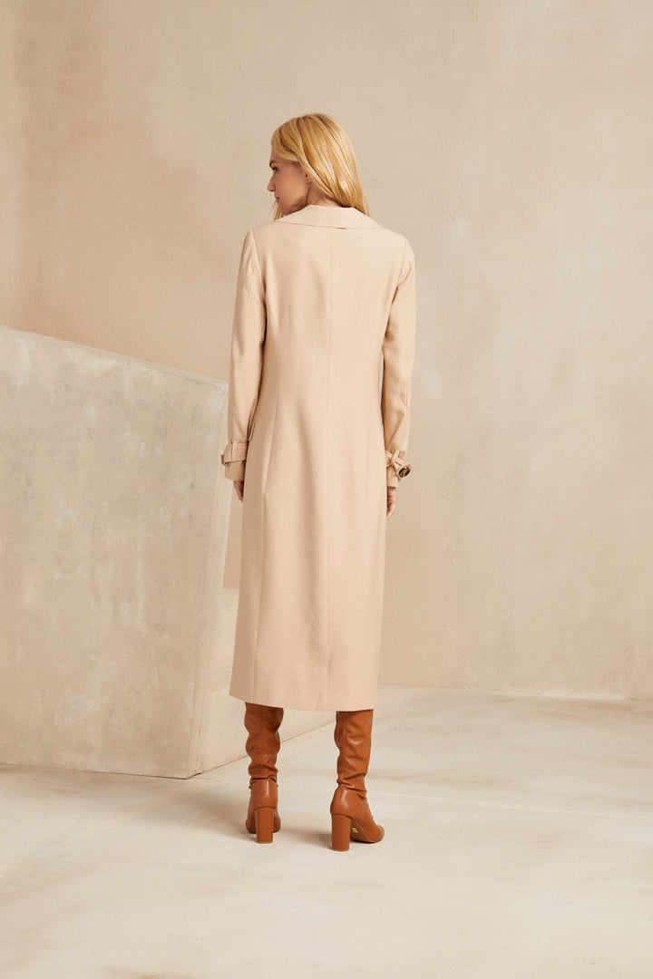 Trench Coat Essential