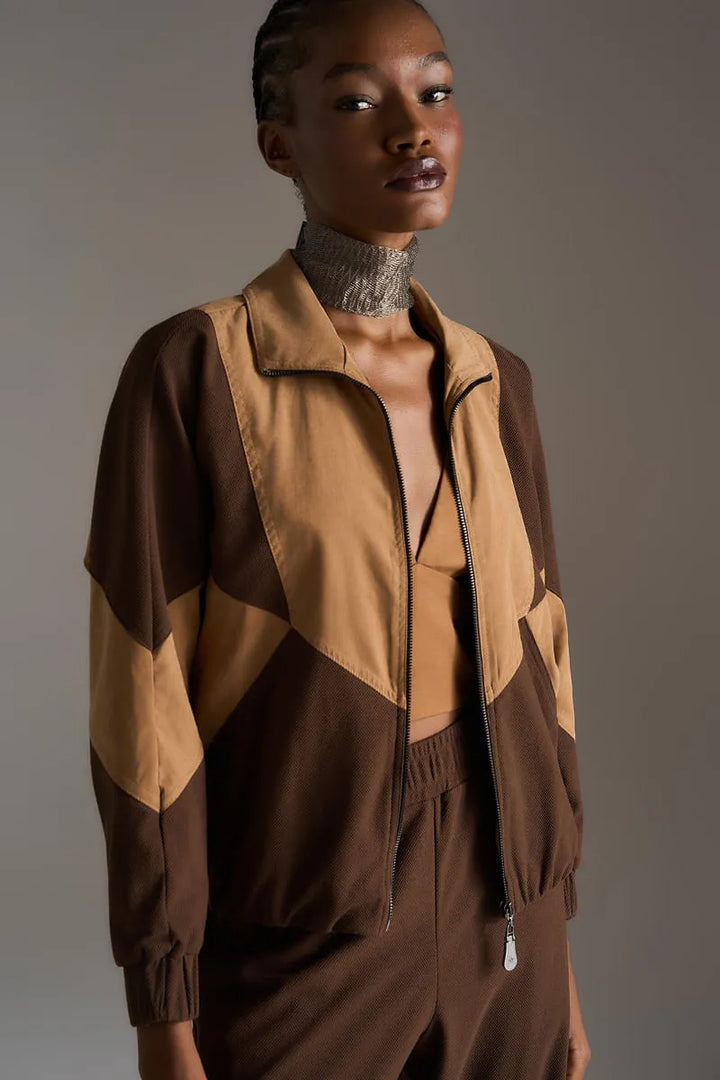 Conjunto Recortes Sportwear