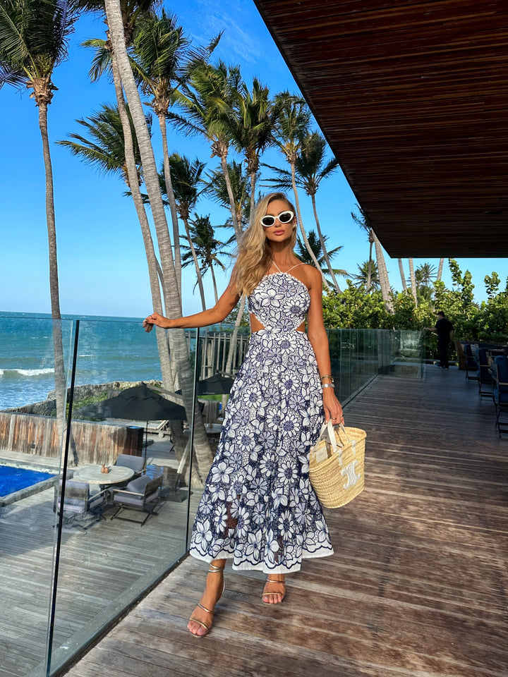 Vestido Midi Bordado