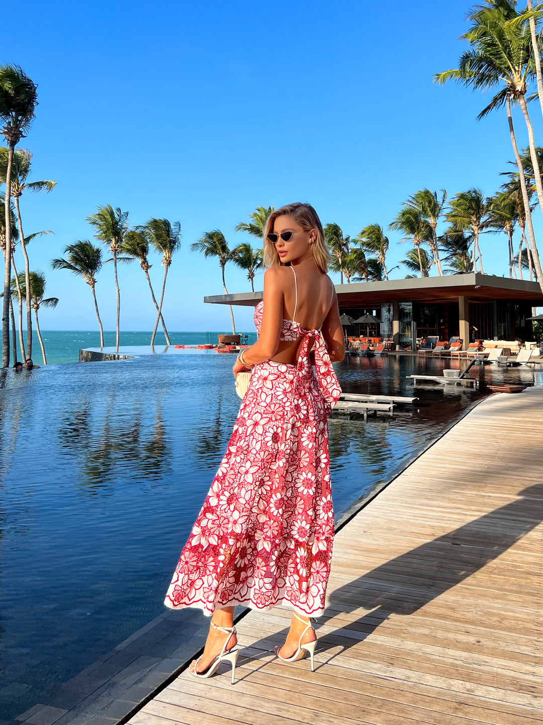 Vestido Midi Bordado