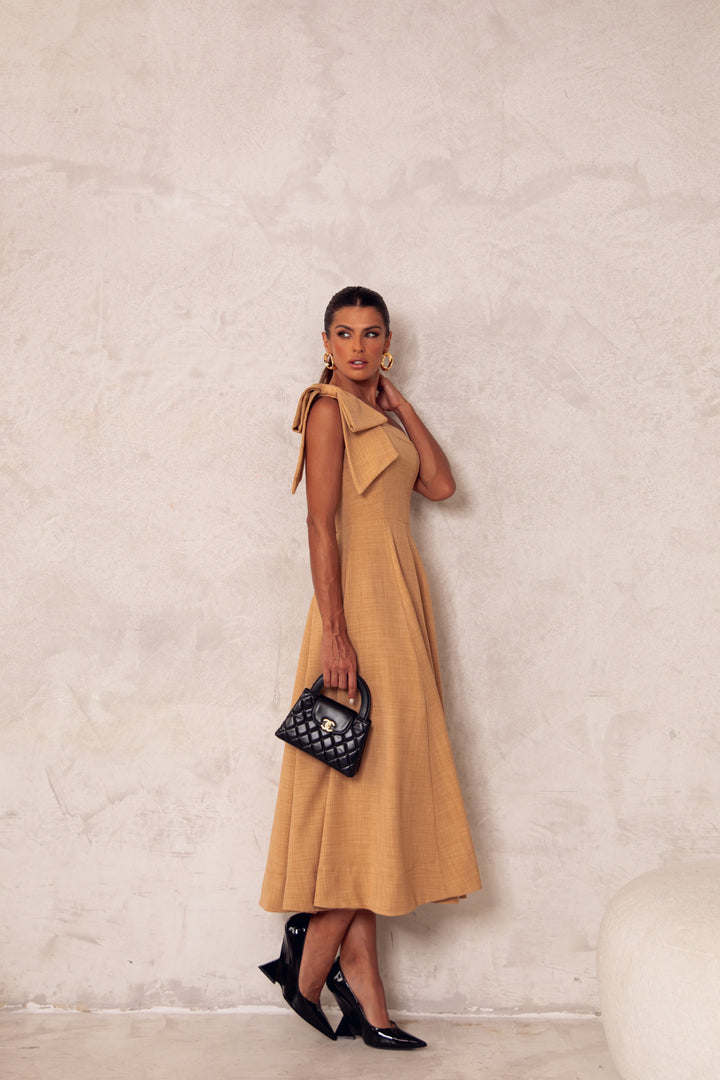 Vestido Midi Decote Assimétrico Limonada Pink