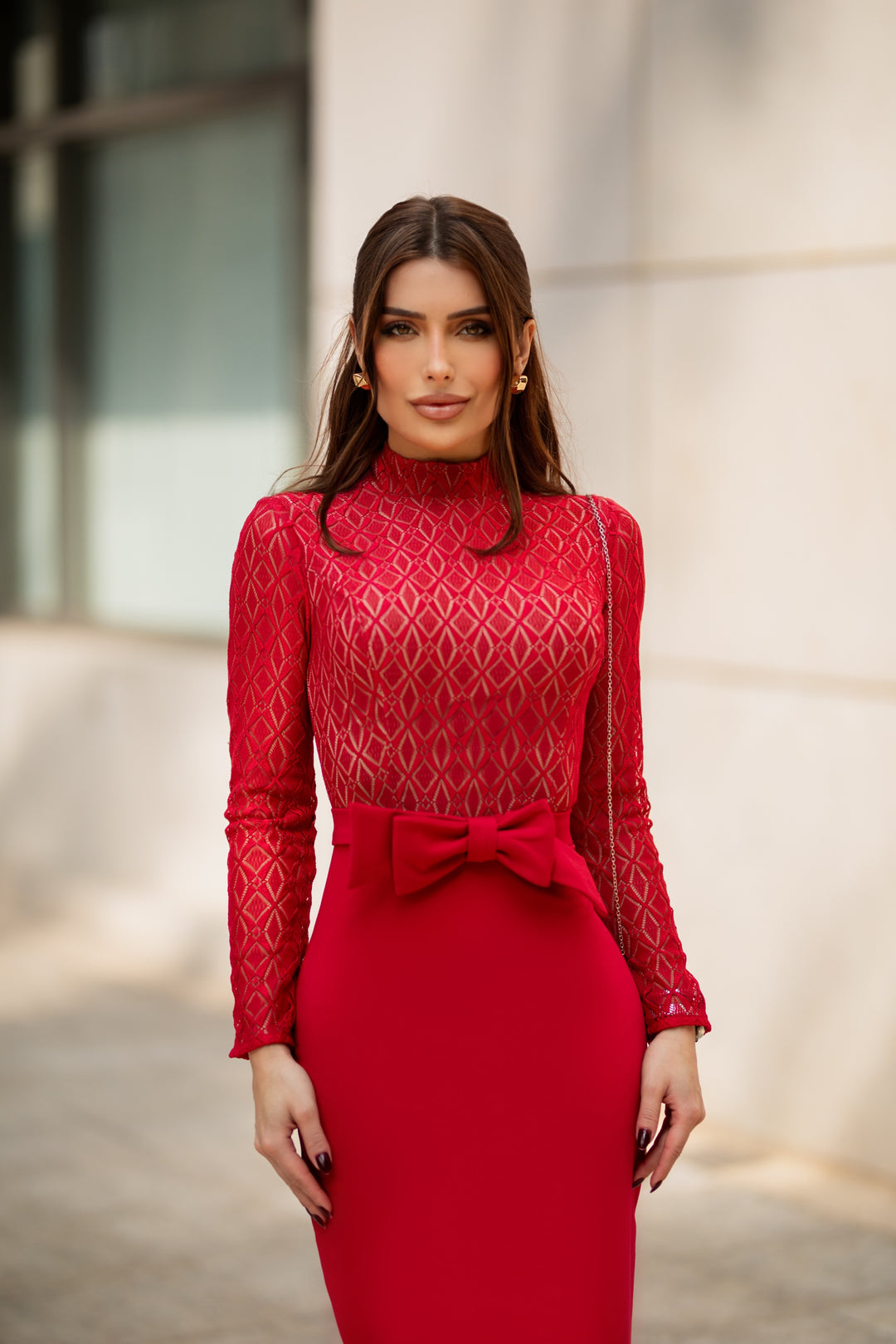 Wonder Rouge Midi Dress