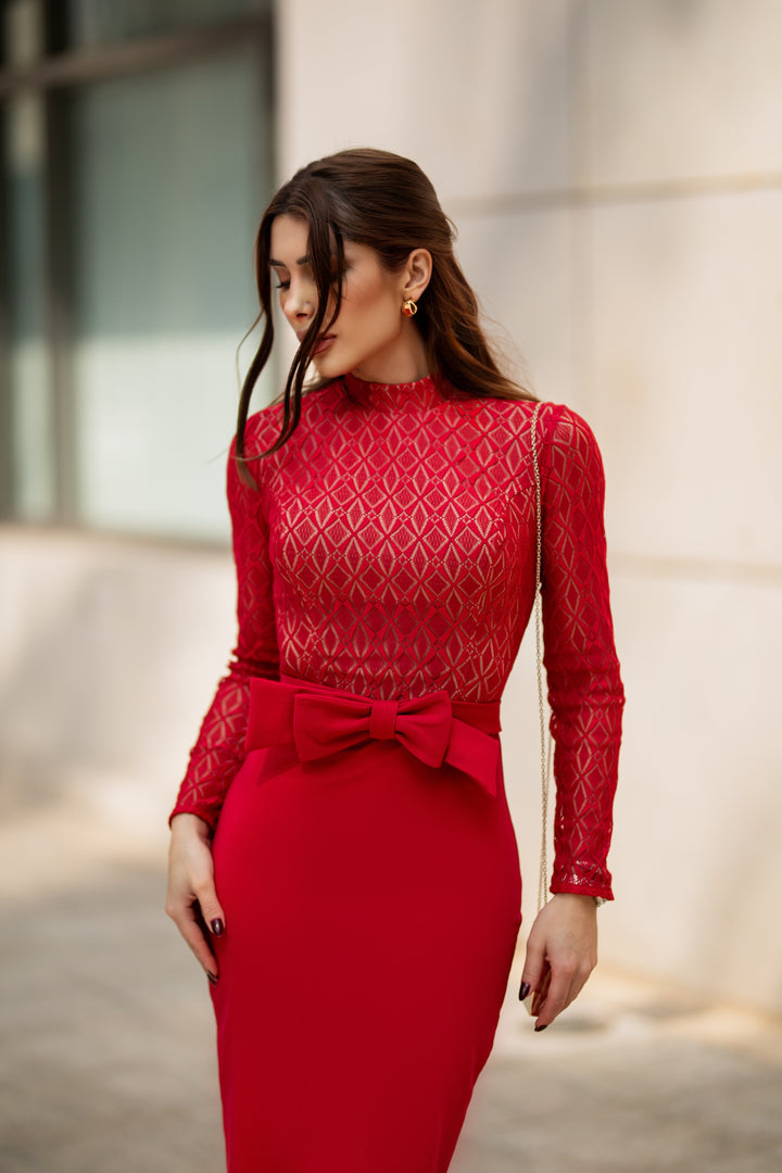 Wonder Rouge Midi Dress
