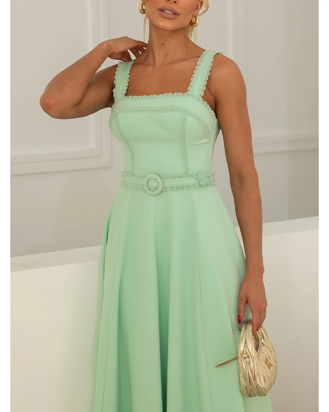 Vestido Midi Evasê