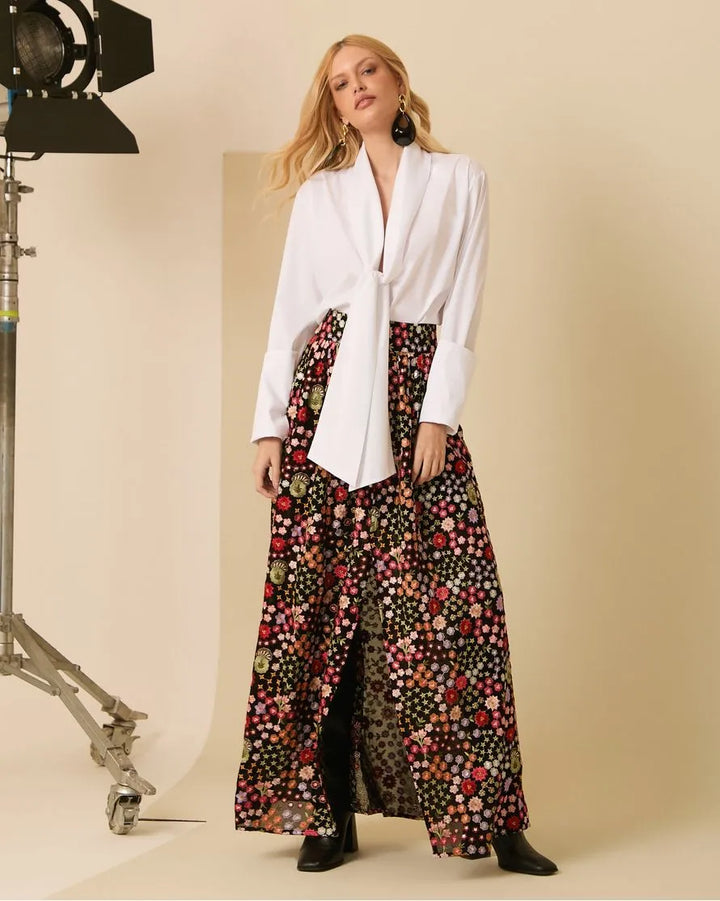 Saia Longa Bordado Floral