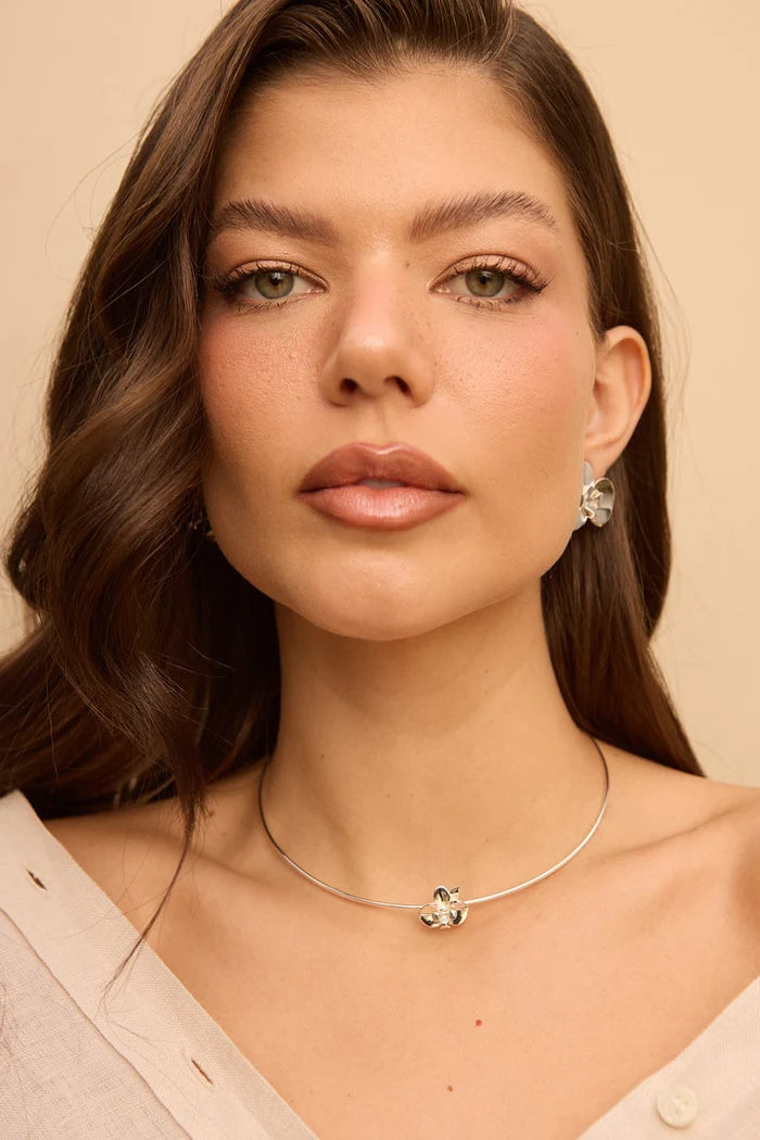 Orchid Choker