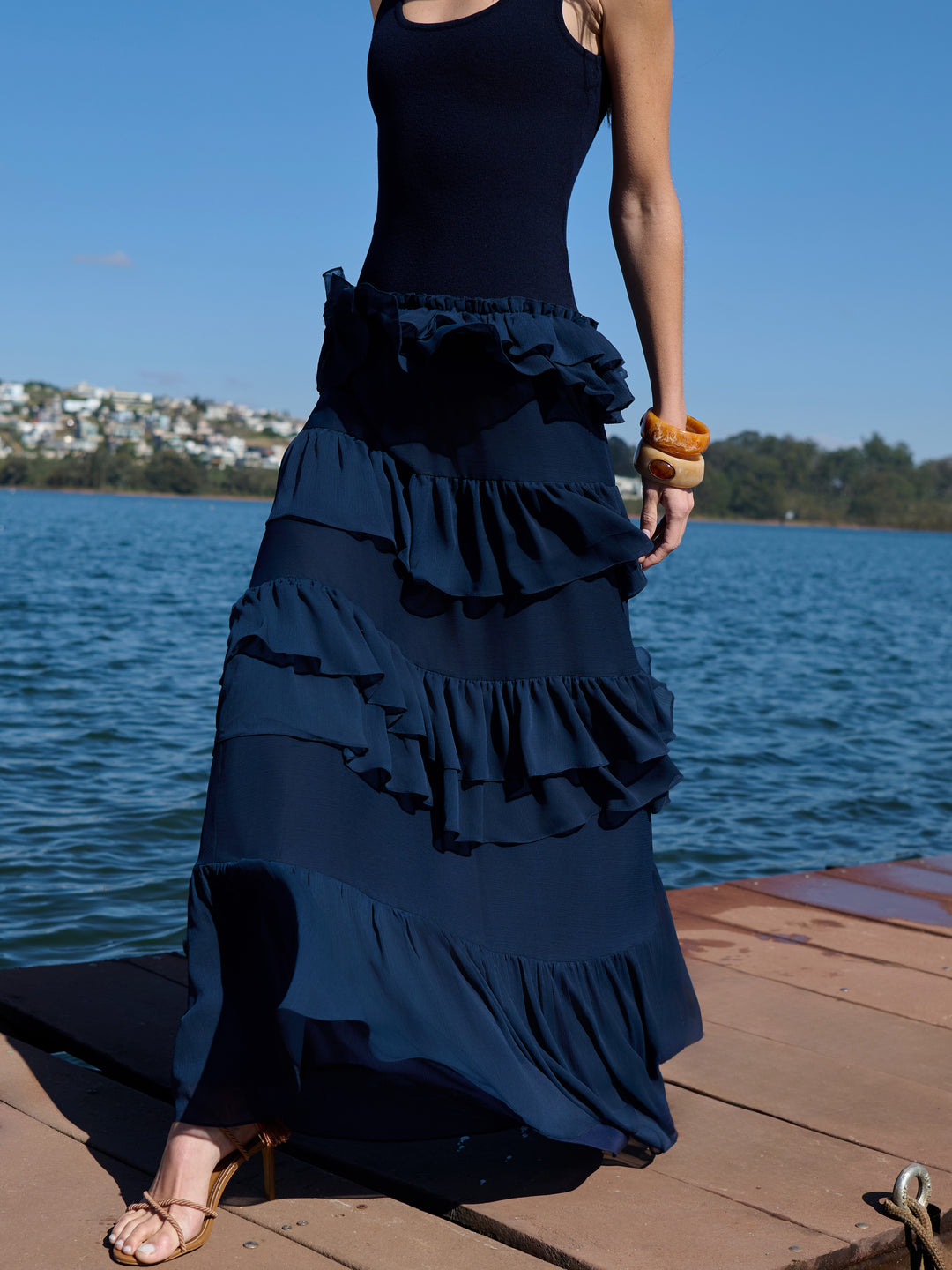 Vestido Longo Saia Babados