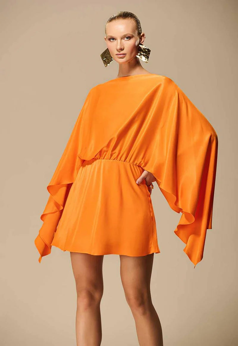 Vestido Curto Manga Ampla Trepasse