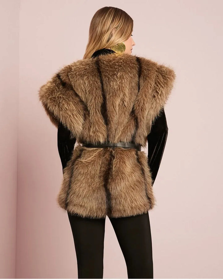 Colete Pêlo Oversized