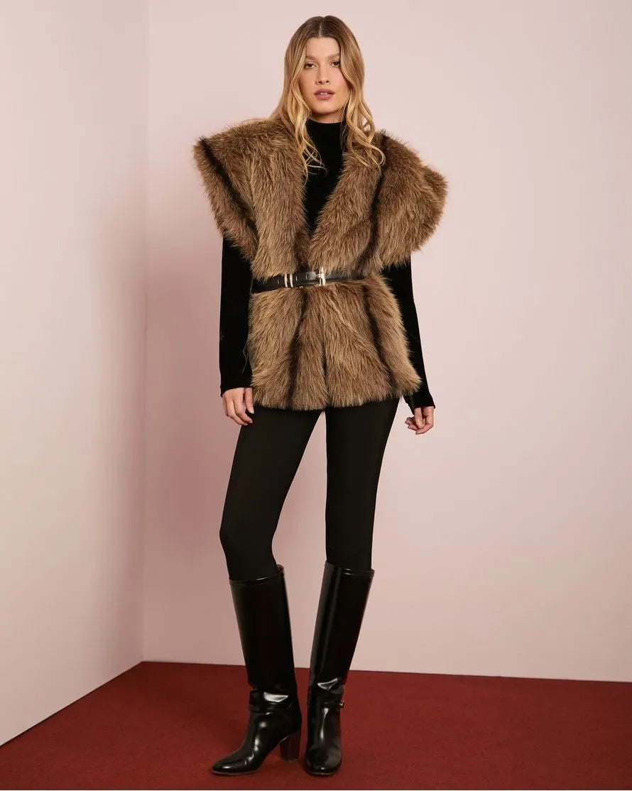 Colete Pêlo Oversized