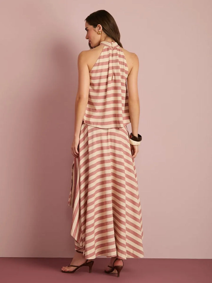 Conjunto Blusa + Saia Assimétrica