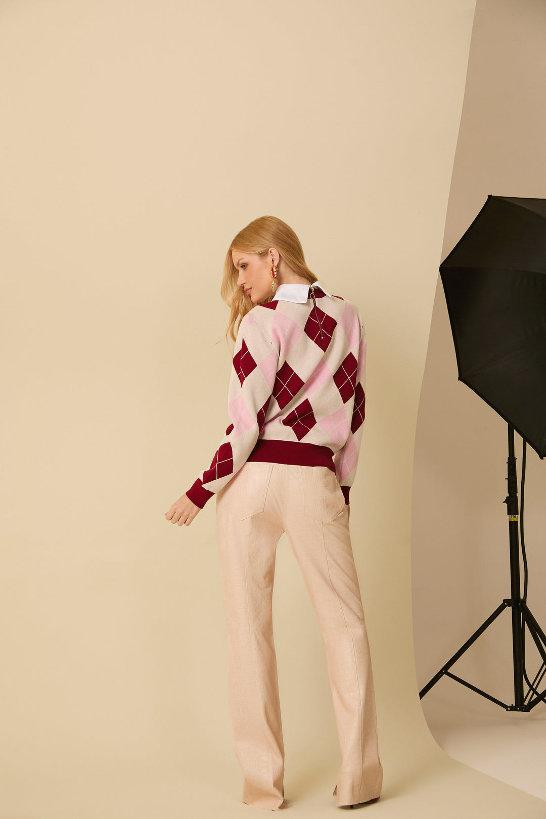 Checkered Knit Blouse with Collar