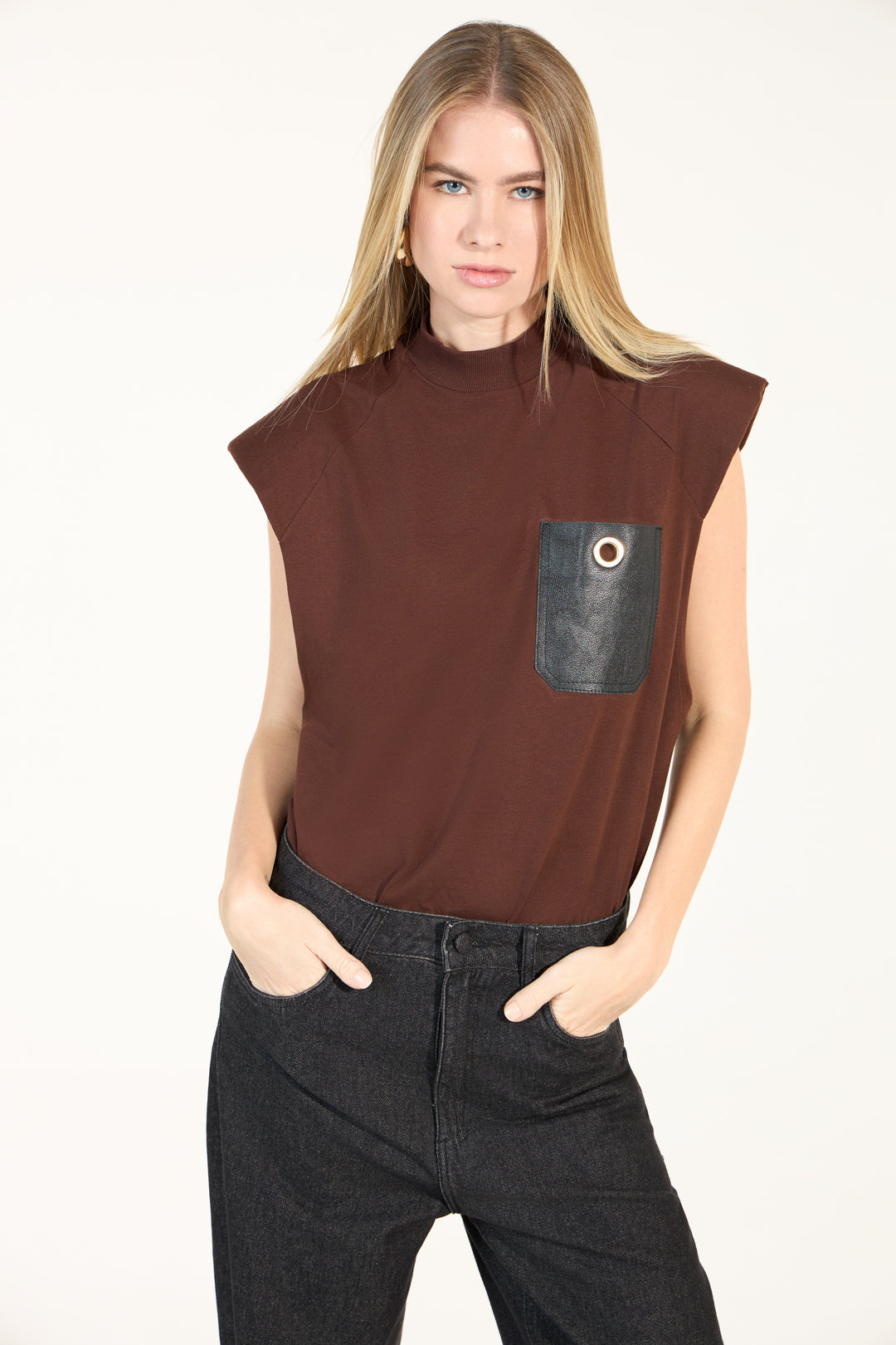 Muscle Blouse
