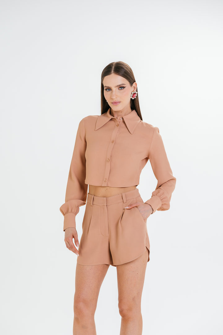 Short Dalia Charth