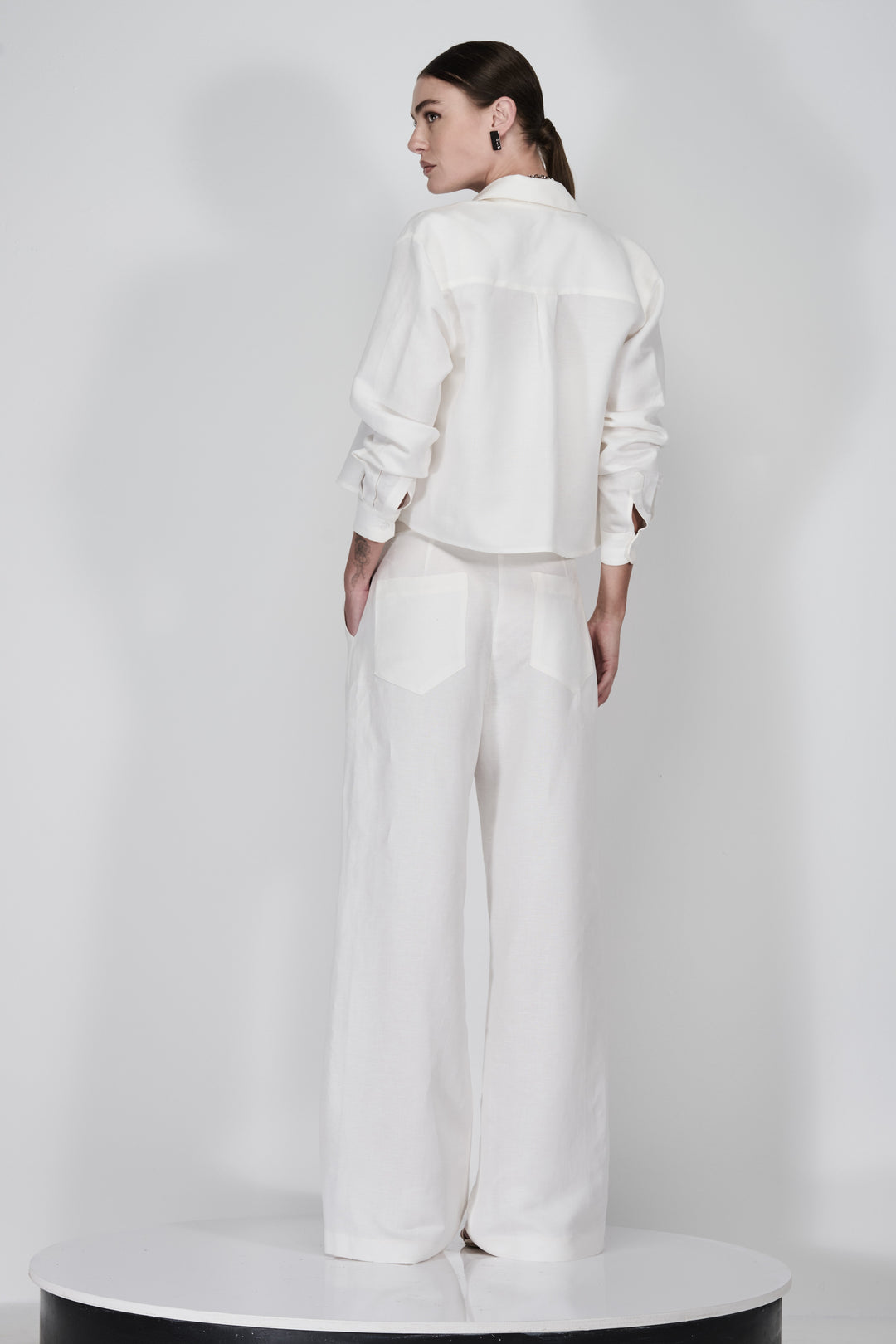 Linen Cropped Shirt