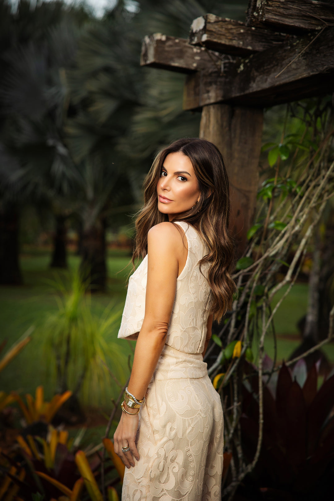 Anne Fernandes Cropped+Pants Set