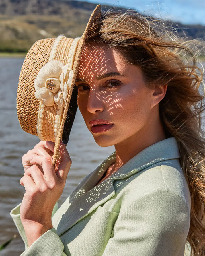 Hat with Flower Anne Fernandes