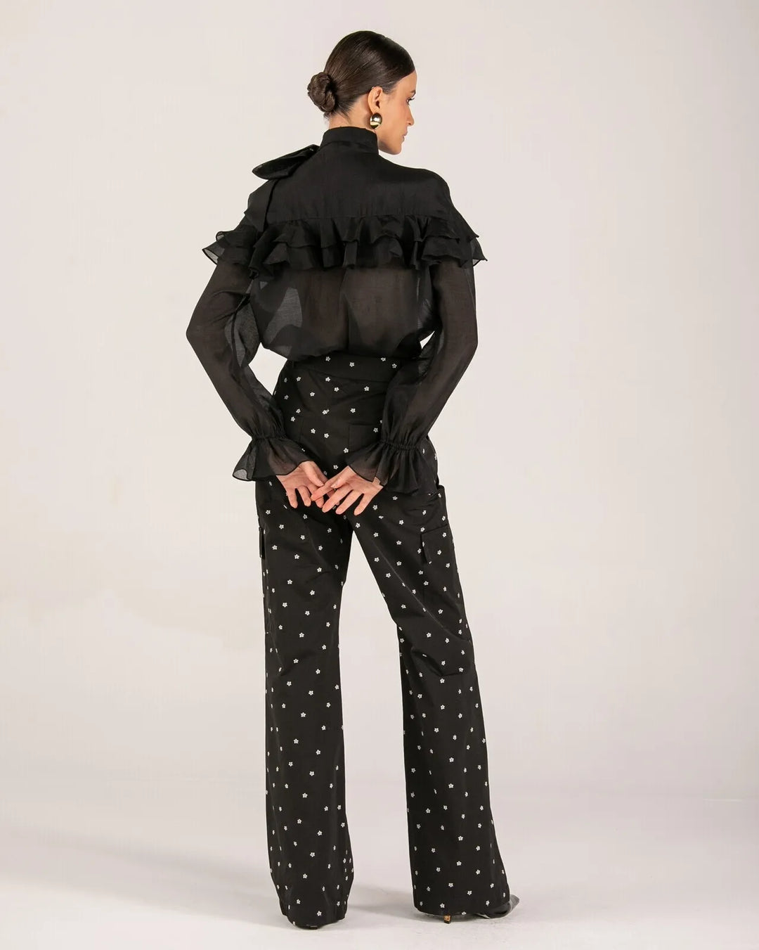 Calça Cargo Bordado