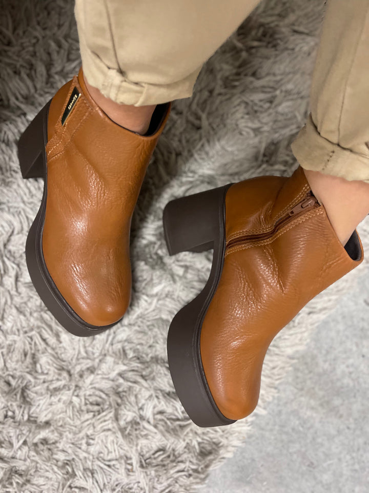 Bottero Leather Block Heel Boot