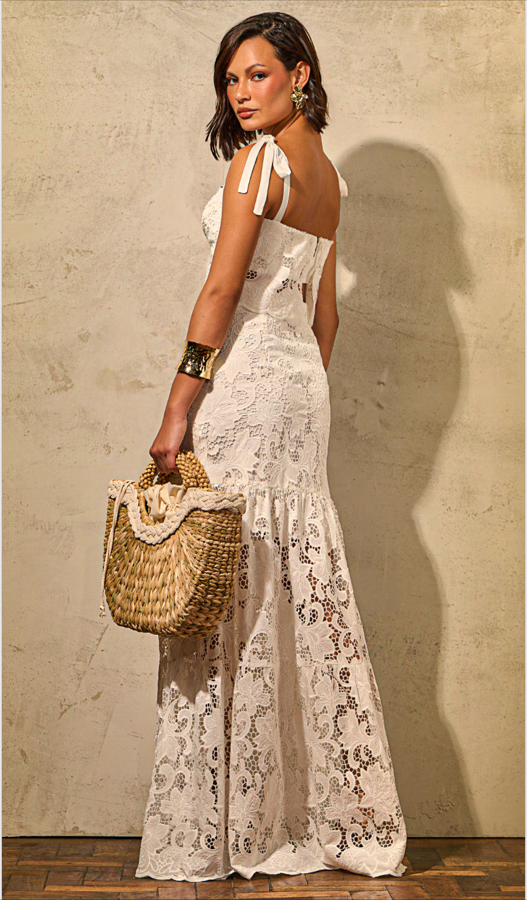 Regina Salomão Lace Cropped Top+Long Skirt Set