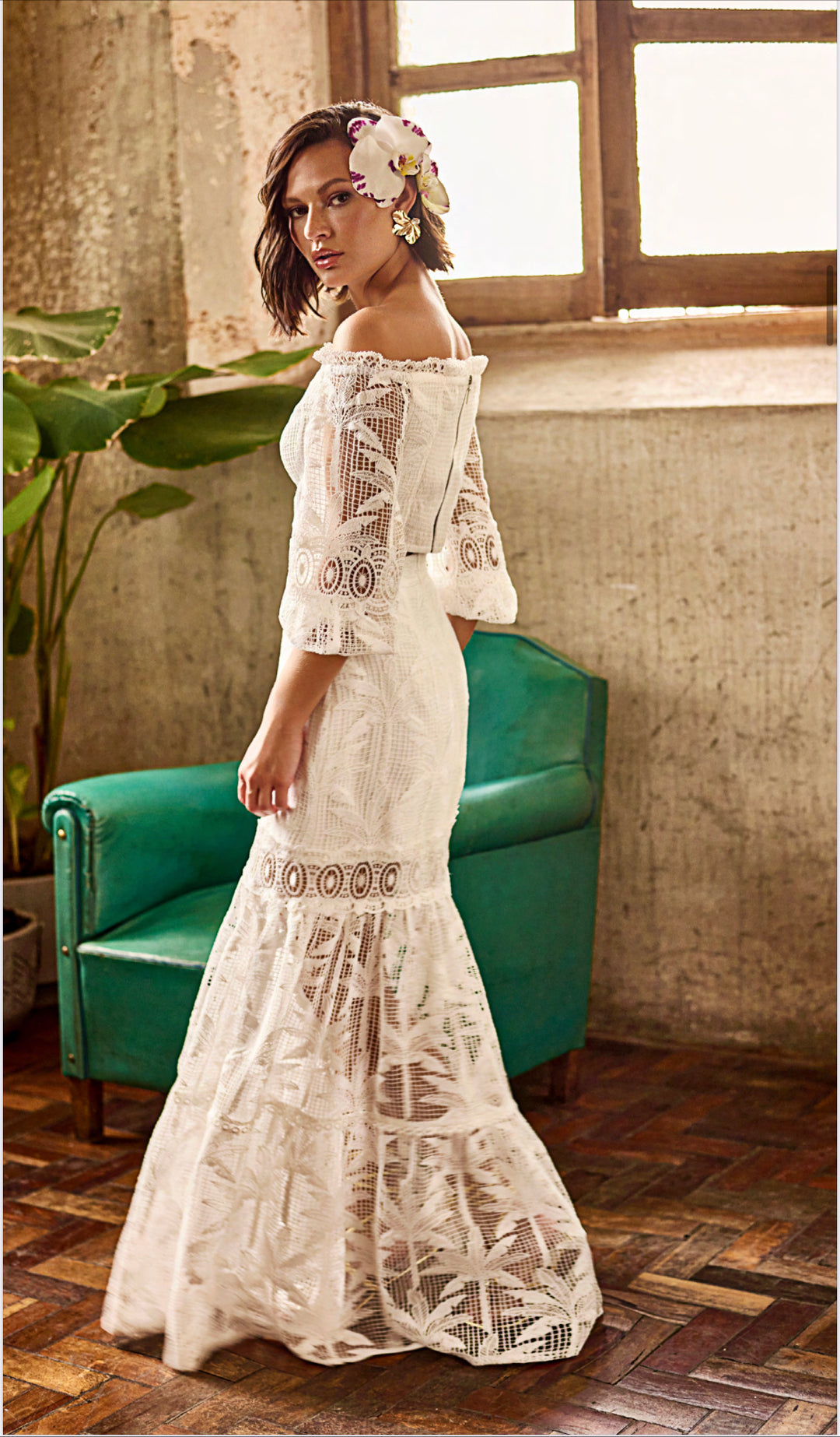 Regina Salomão Lace Cropped Top+Long Skirt Set