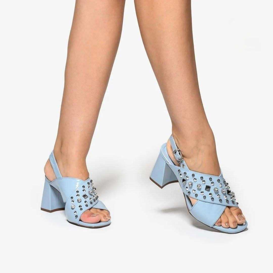 Leather Sandal with Stones