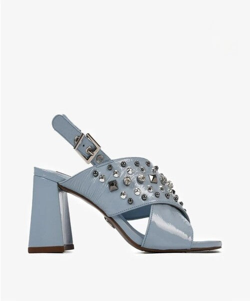 Leather Sandal with Stones