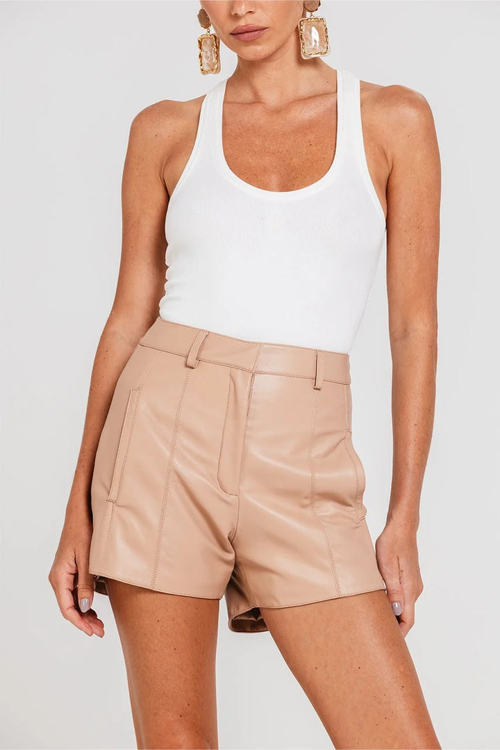 Short Amanda