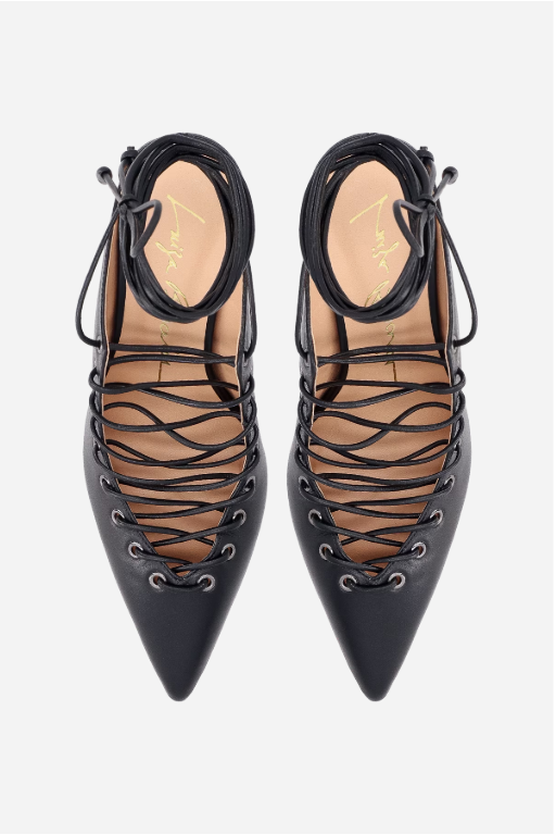 Scarpin Couro Tiras Trançadas