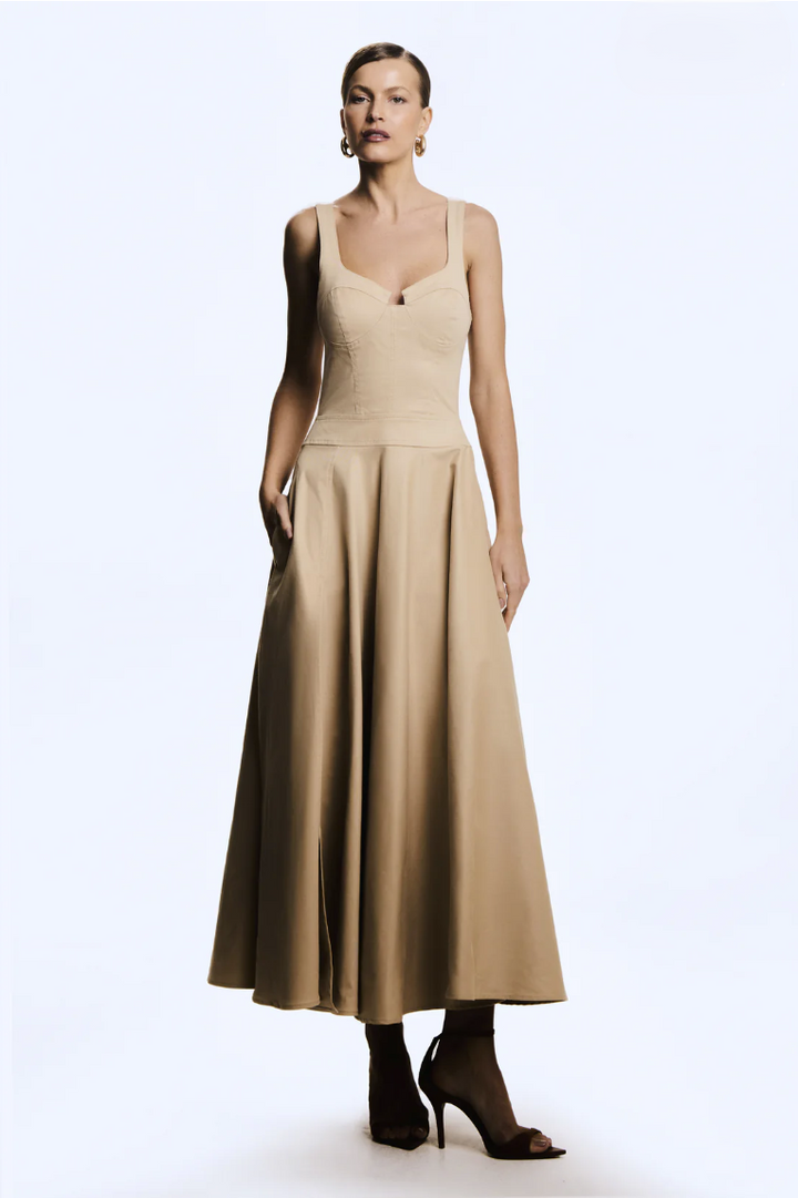 Vestido Midi Acinturado