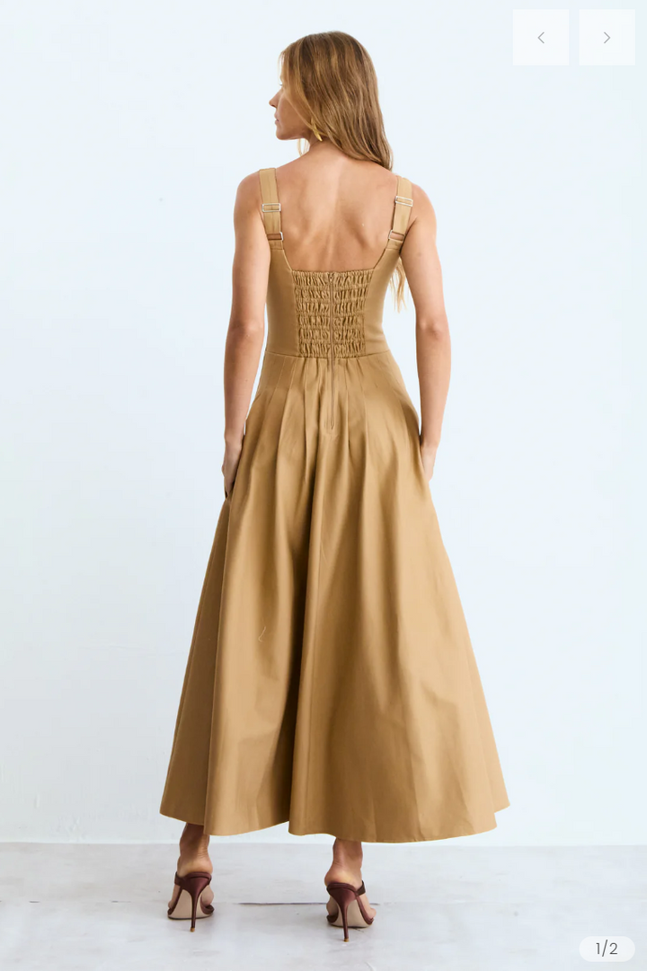 Vestido Midi Decote V