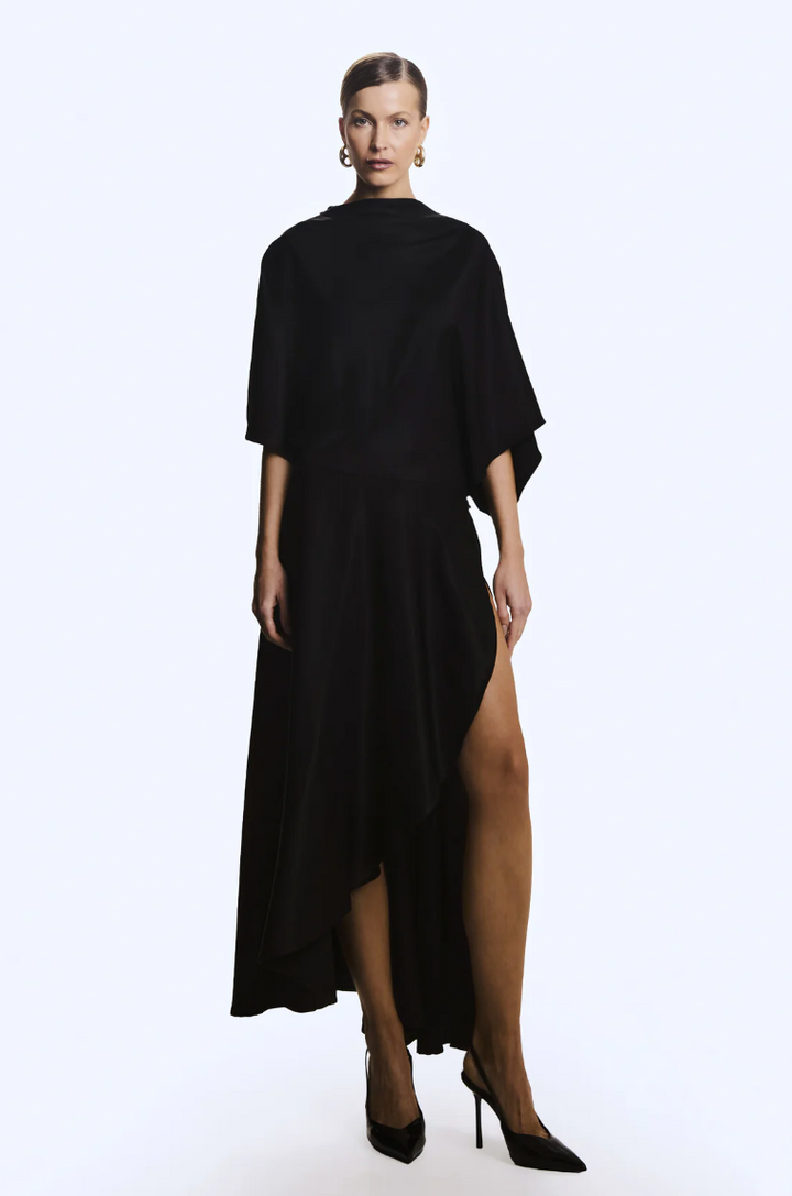Vestido Midi Fluído