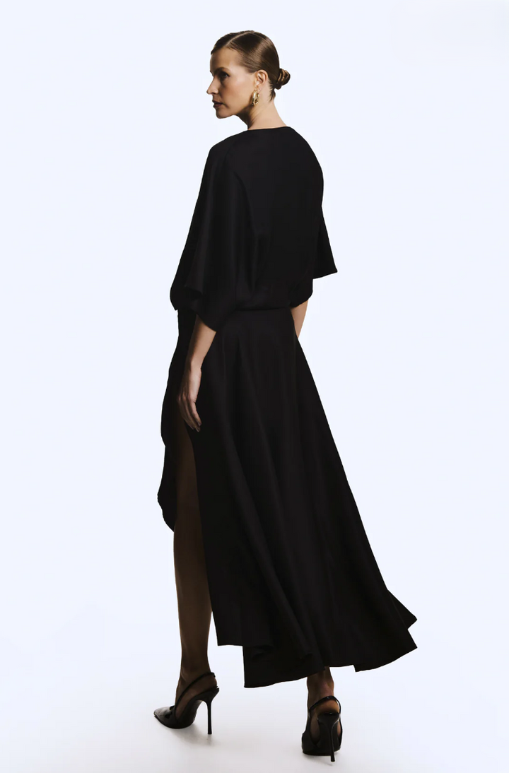 Vestido Midi Fluído