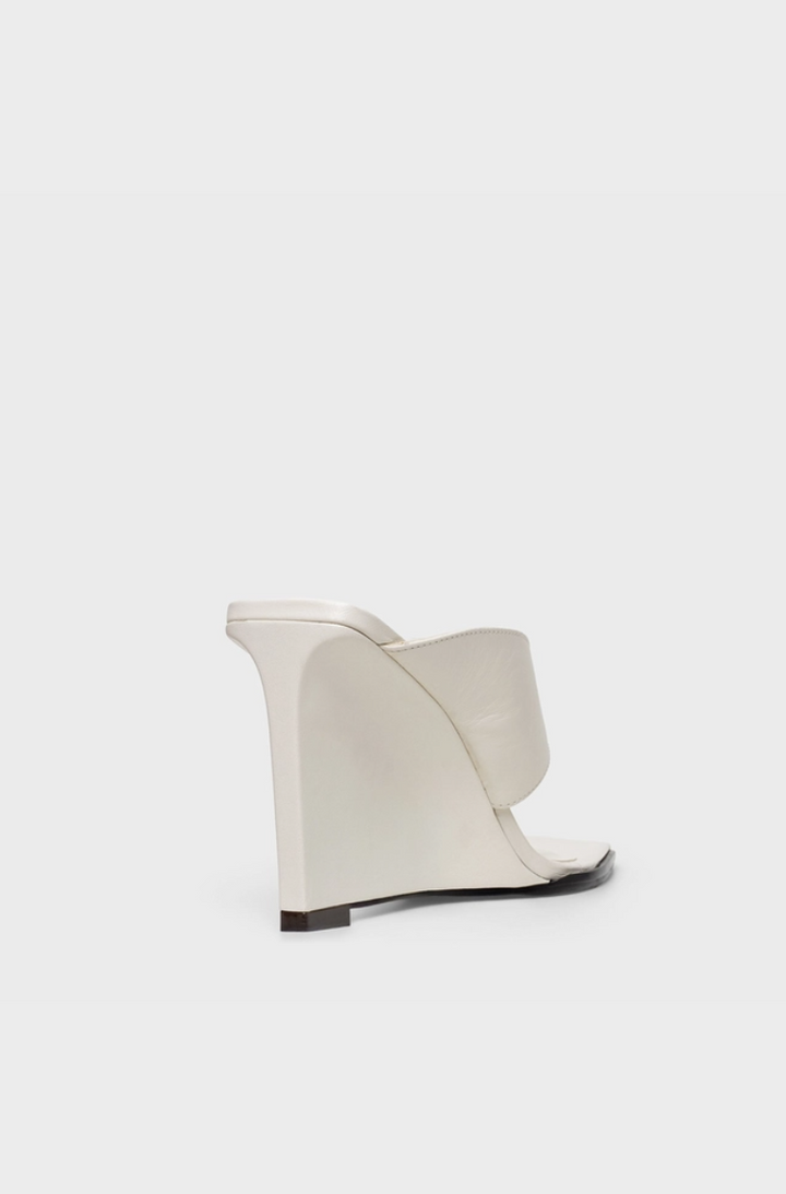 Open Mule Thong Anabela Couro