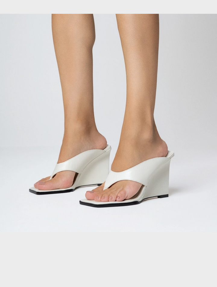 Open Mule Thong Anabela Couro