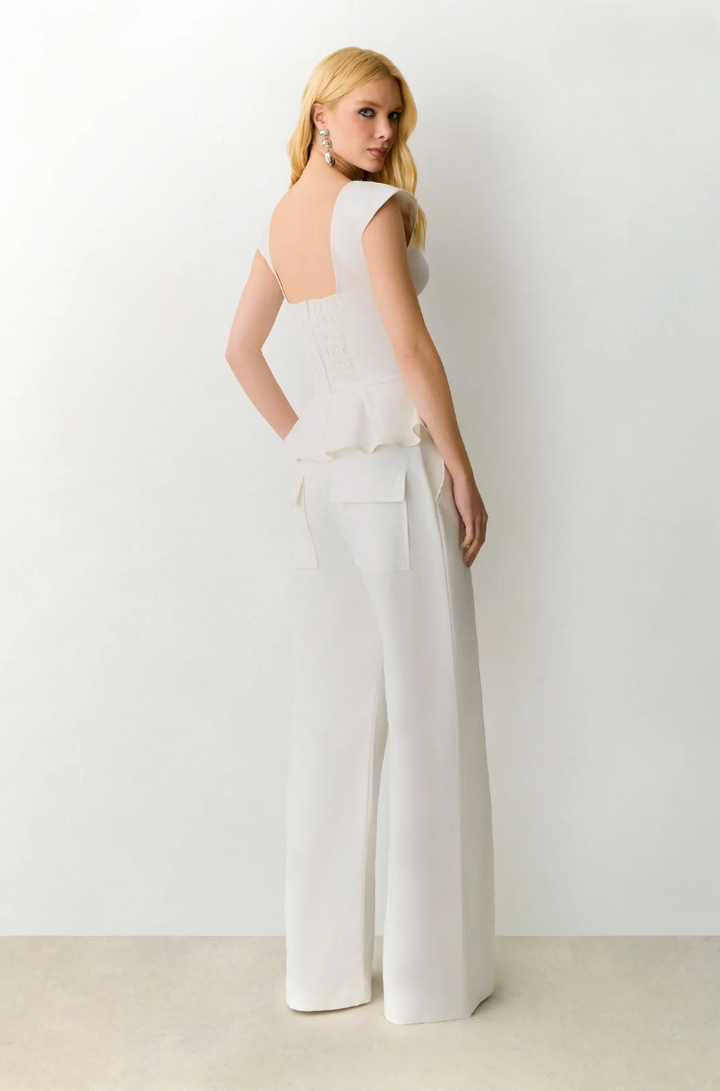 Calça Reta Friso Frontal