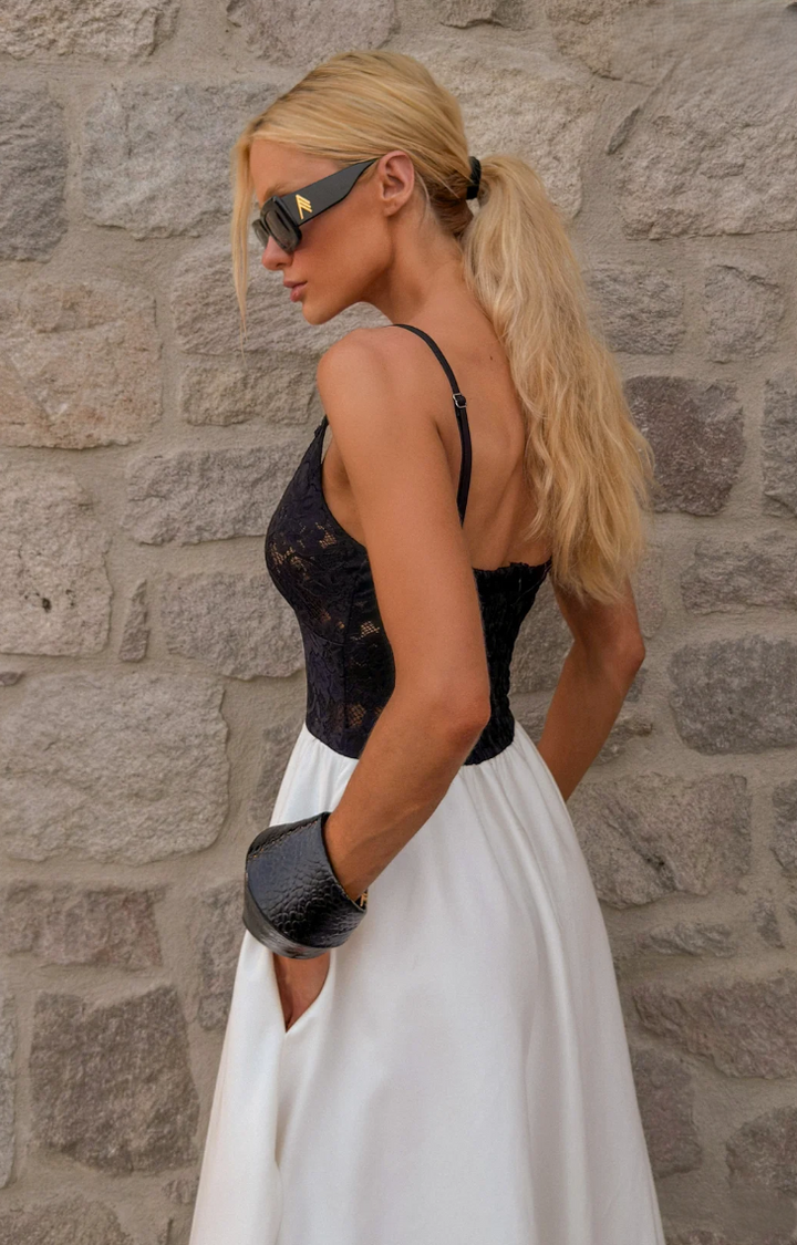 Vestido Midi Renda