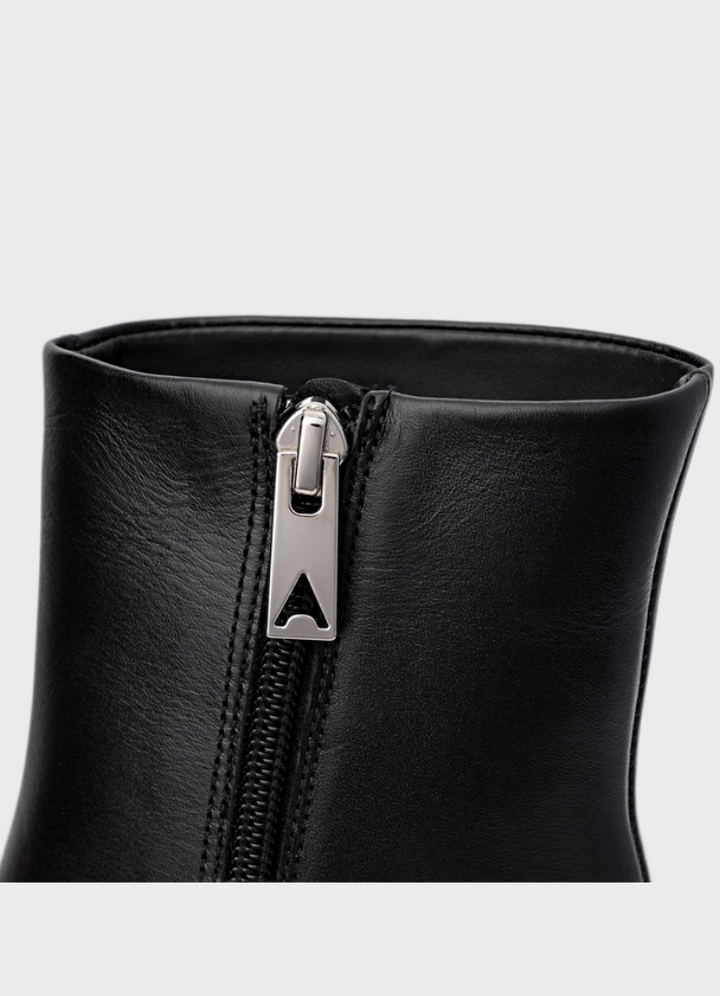 Classic Leather Boot