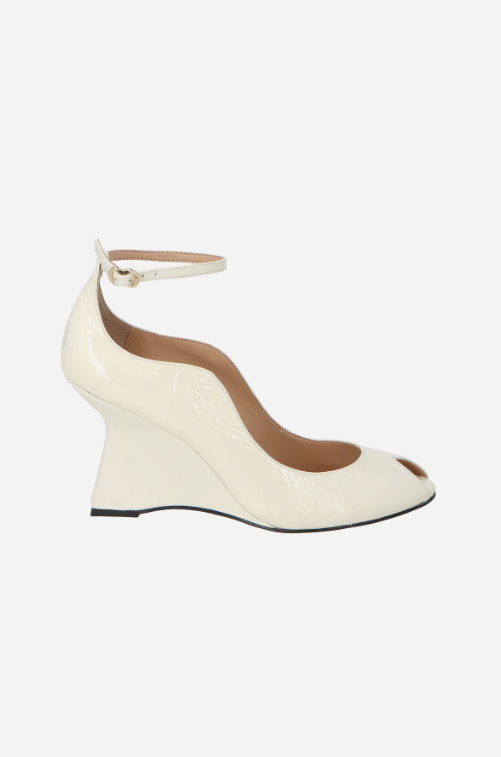 Scarpin Anabela Couro