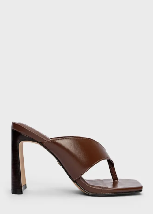 Open Mule Thong Iconic Couro