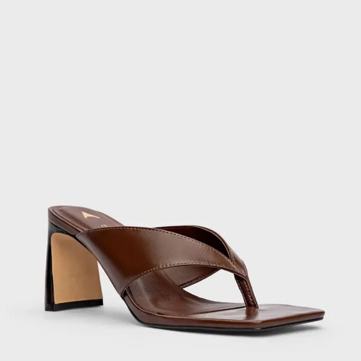 Open Mule Thong Iconic Couro
