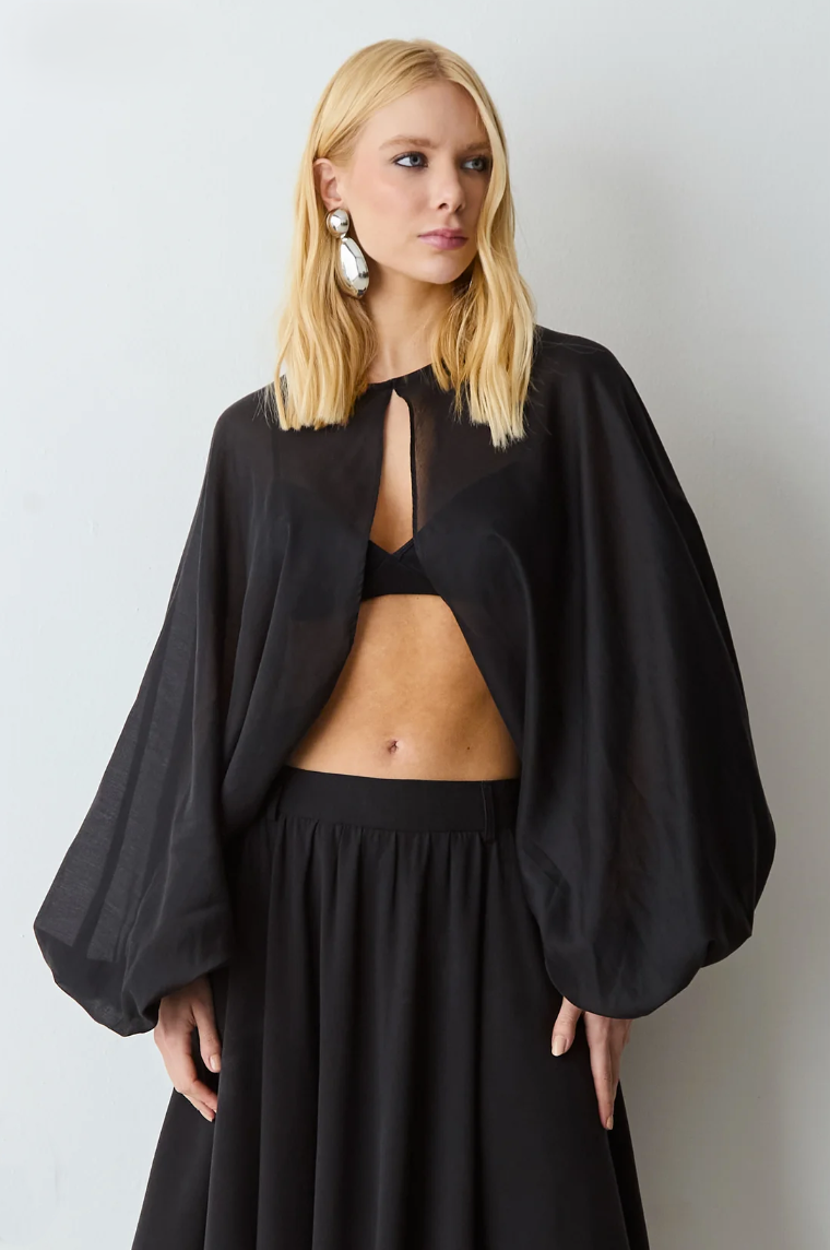 Blusa Capa Bufante