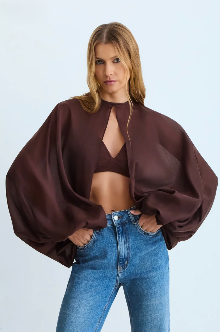 Blusa Capa Bufante