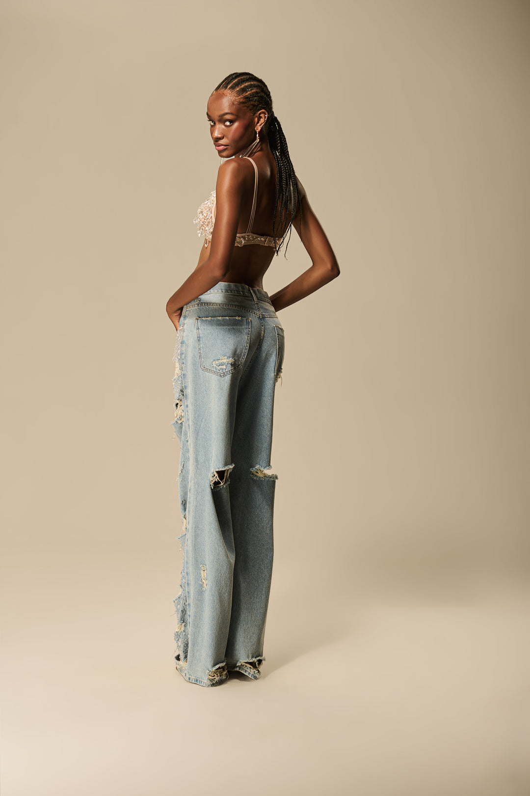 Calça Jeans Bordado Cristal