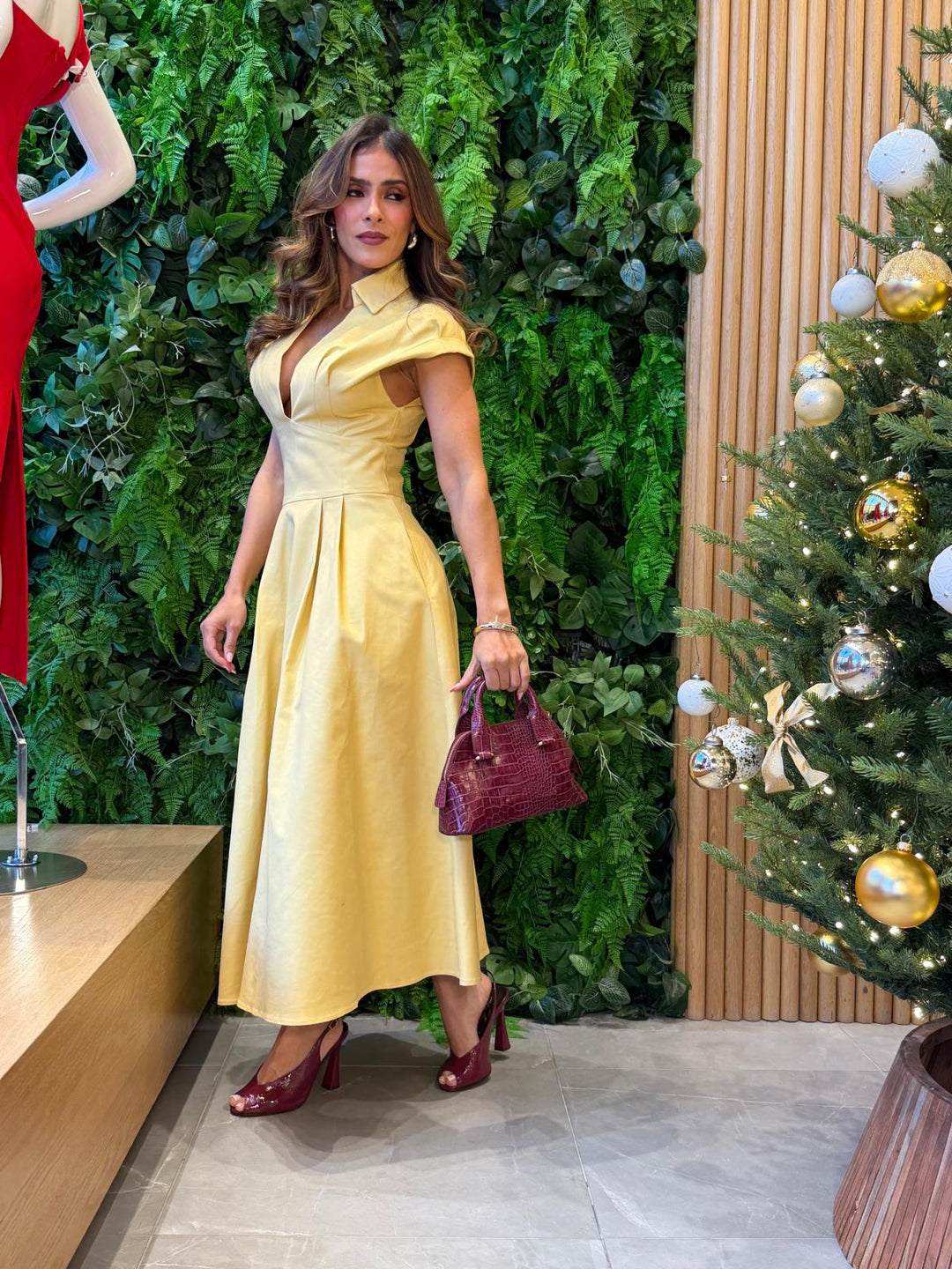 Vestido Midi Cós Largo