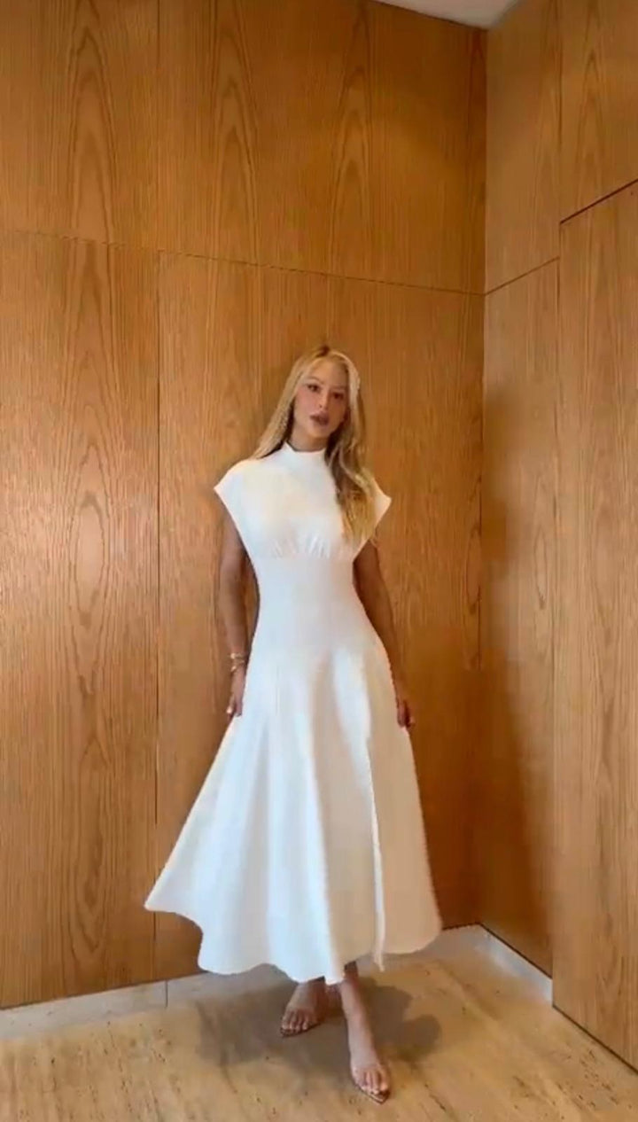 Vestido Midi Gola Alta
