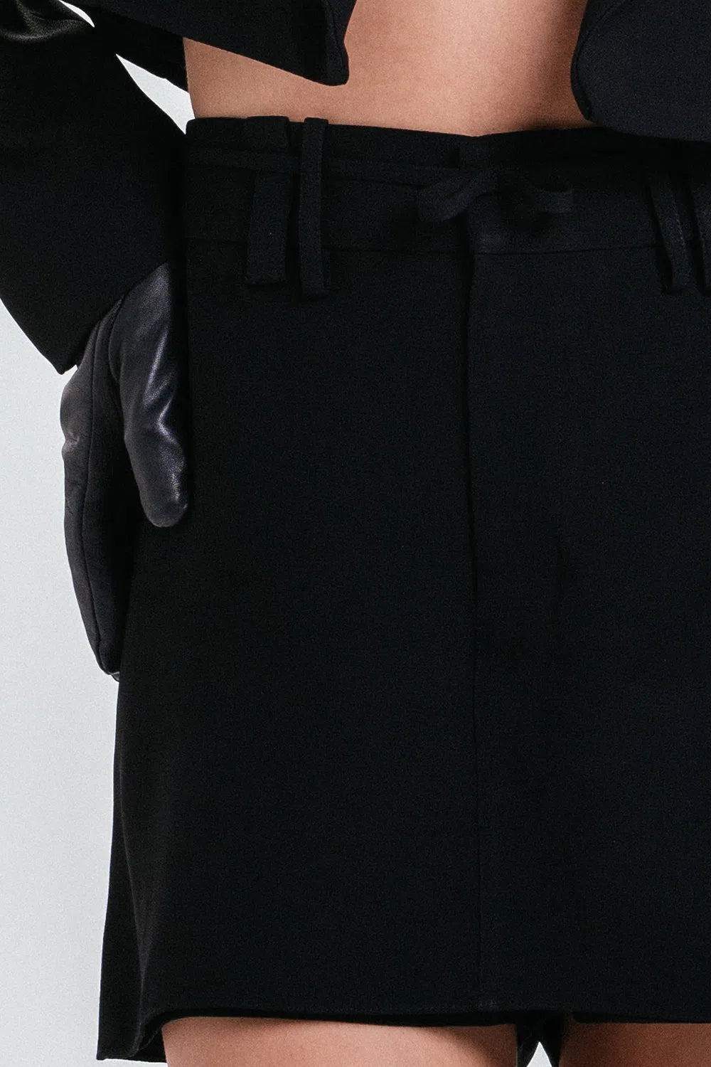 Short Skirt Charth